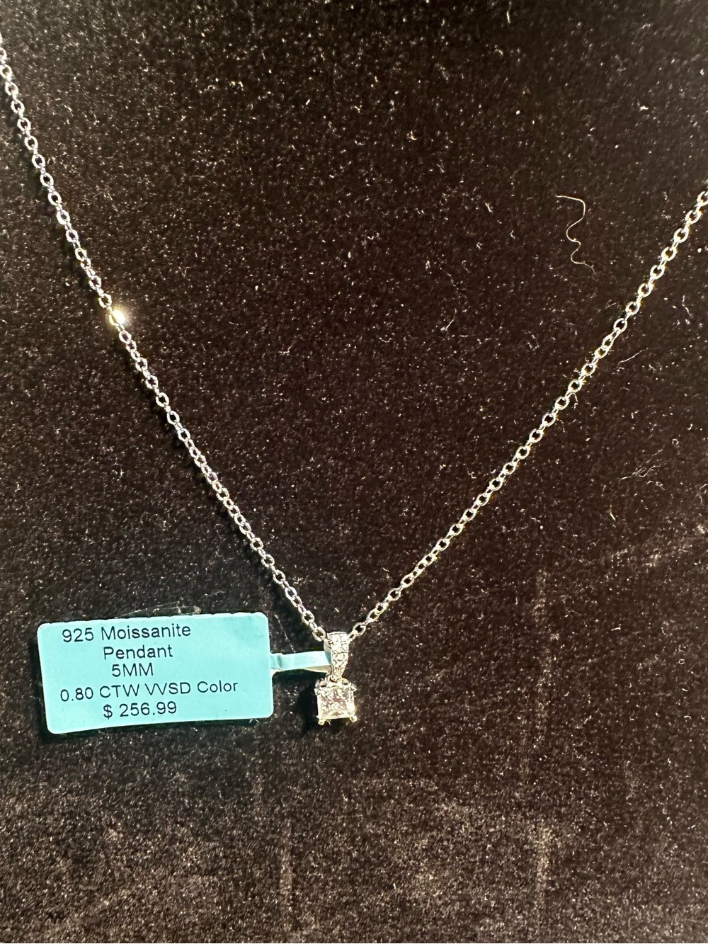 Moissanite +925 Sterling Silver  18” chain necklace. 5mm 0.80ctw.